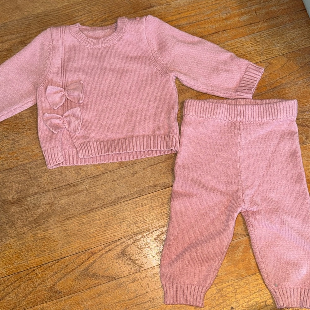 Sweater set